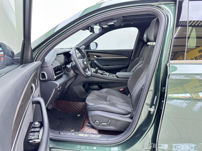 Geely Emgrand L 2025