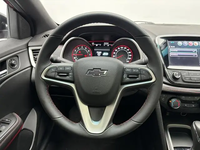 Chevrolet Cruze RS 330T Automatic Fun Version