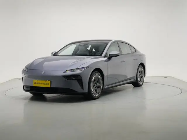 Dongfeng eπ eπ007 Pure electric 530Pro version