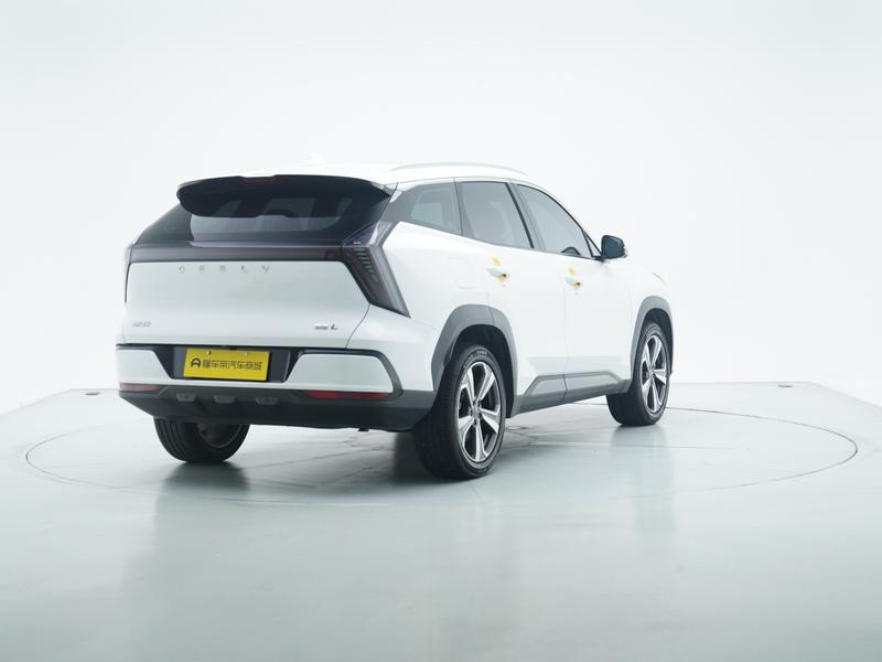 Geely Boyue L 2025