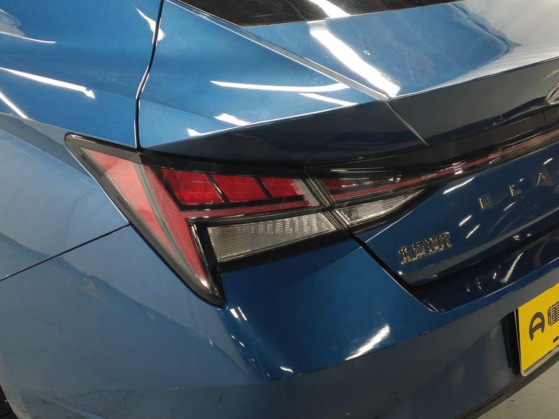 Hyundai Elantra 2022