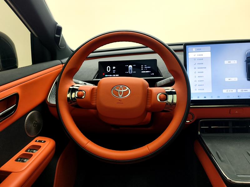 Toyota Platinum Smart 3X 2025