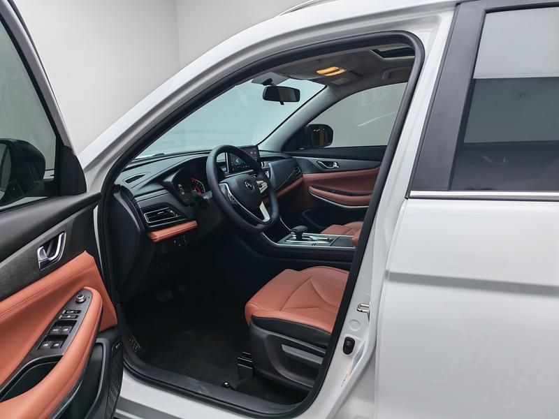 Changan Chang'an CS75 2024