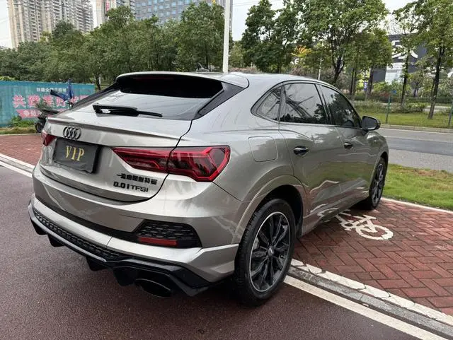 Audi Audi Q3 Sportback 45 TFSI quattro luxury