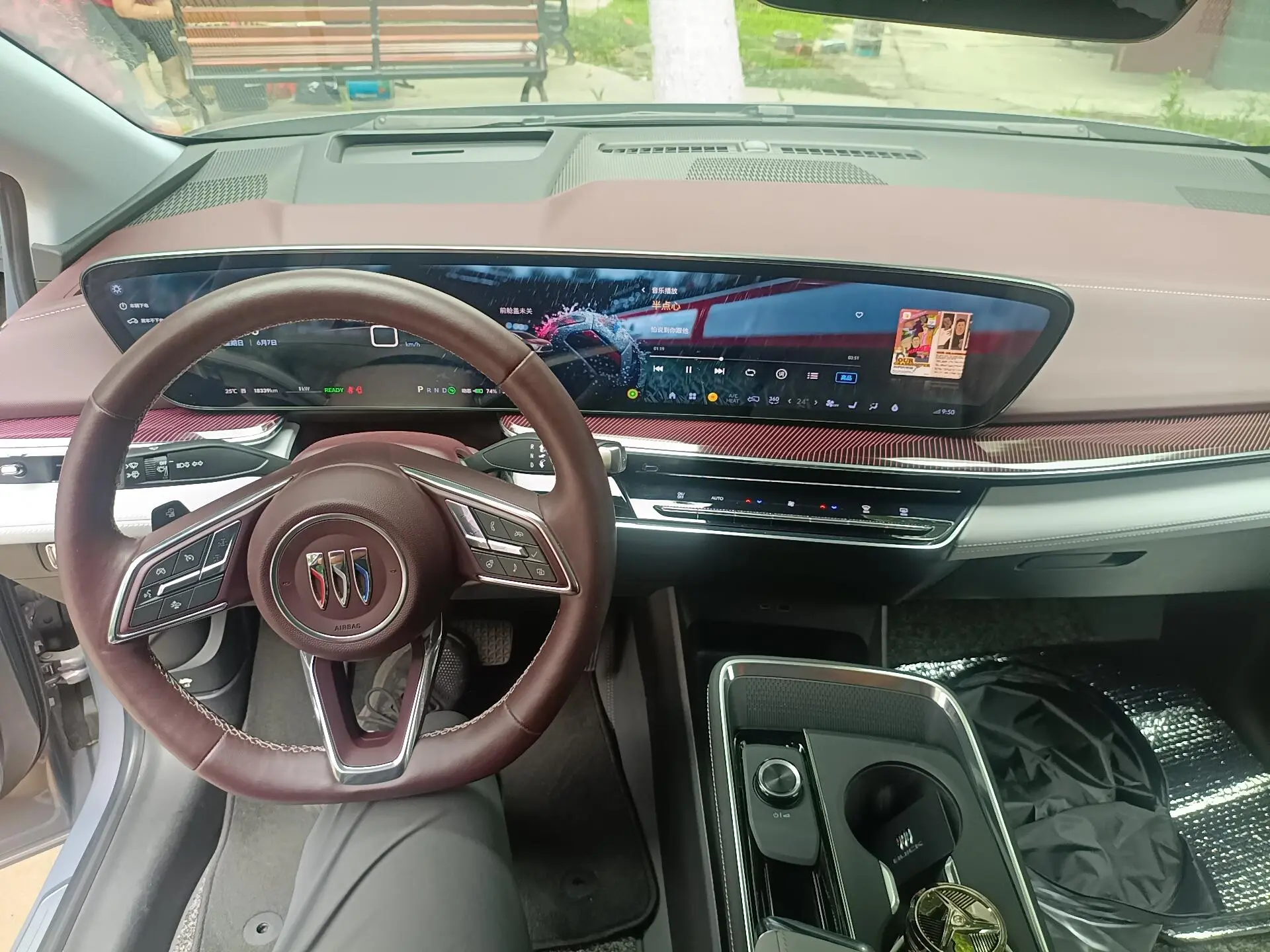 Buick Buick E4 Premium Edition