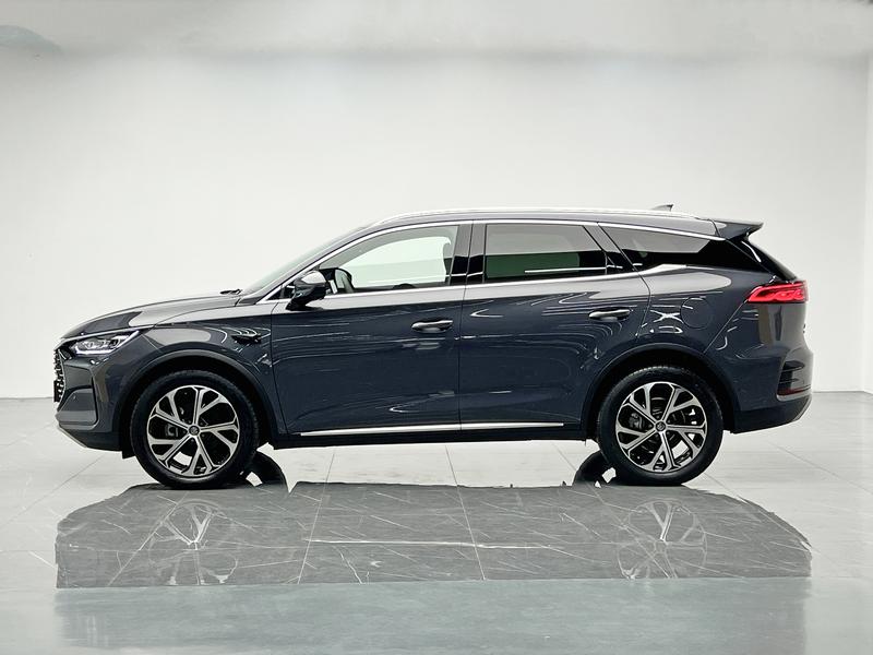 BYD Tang DM 2025