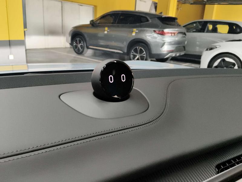 NIO NIO ET5 2025