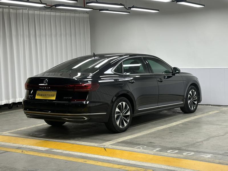 Volkswagen Passat 2023