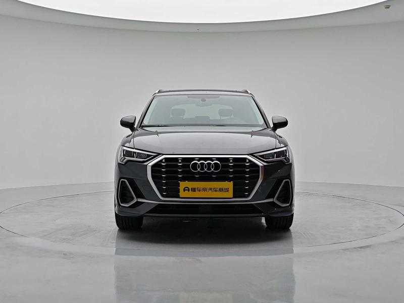 Audi Audi Q3 2022
