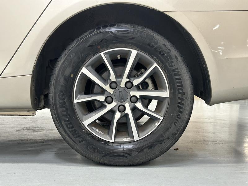 Geely Emgrand 2019