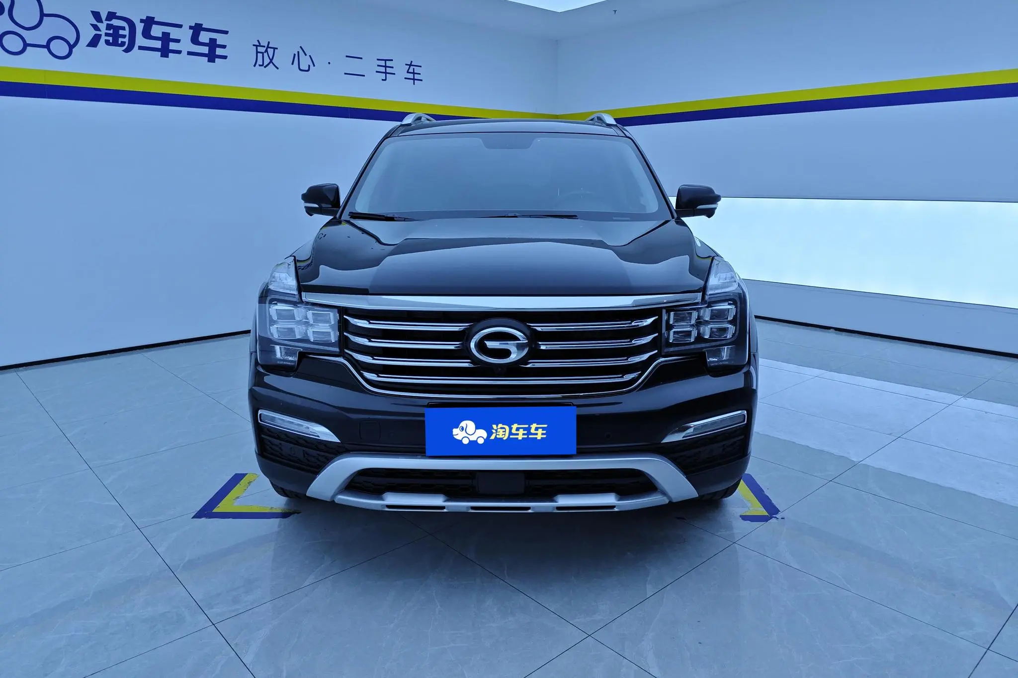 GAC Trumpchi GS8 320T two-wheel drive luxury Zhilian Edition 7 seats