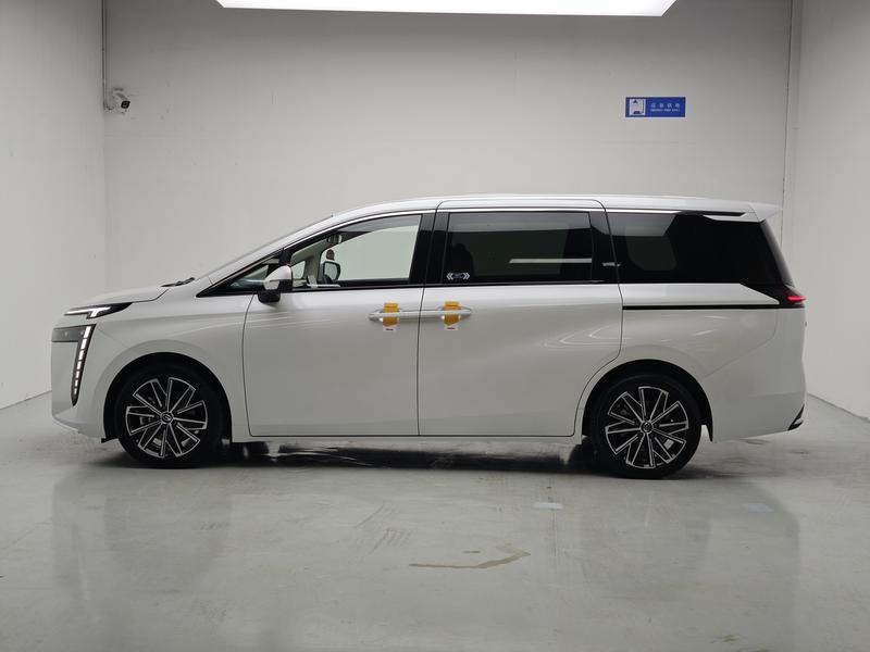 Trumpchi Trumpchi E8 2024