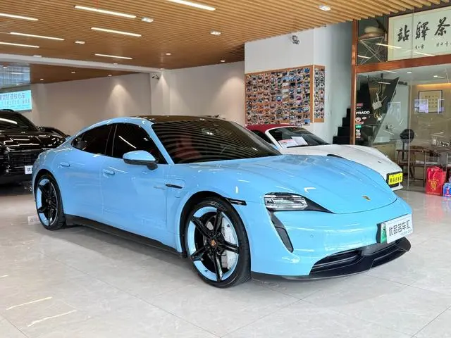 Porsche Taycan Taycan 4S