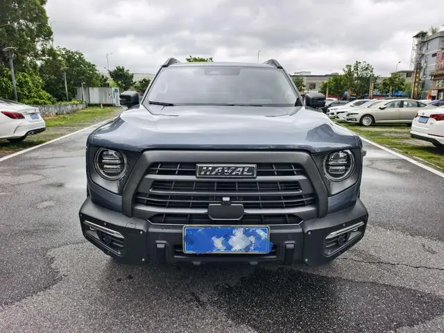Haval Haval Big Dog 2.0T four-wheel drive wheezing dog hunting version