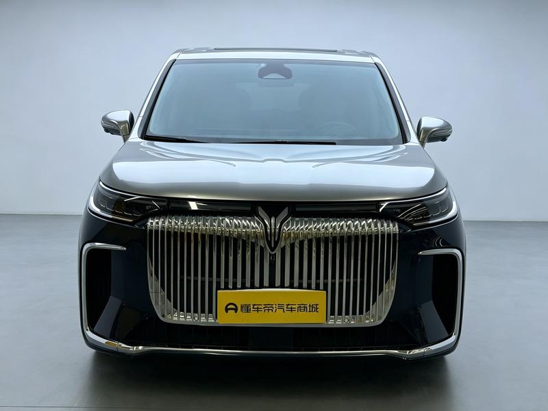 Voyah Lantu Dreamer PHEV 2025