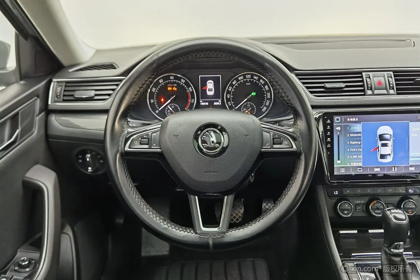 Skoda Speed pie ZI330 DSG Smart Edition