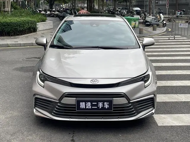 TOYOTA Ling Shang 2.0L Deluxe Edition