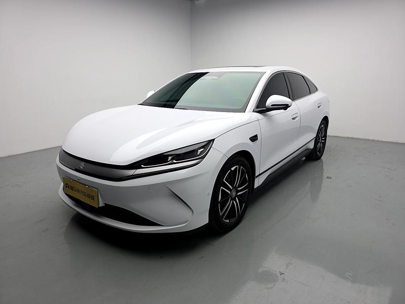 BYD Qin L EV 2025