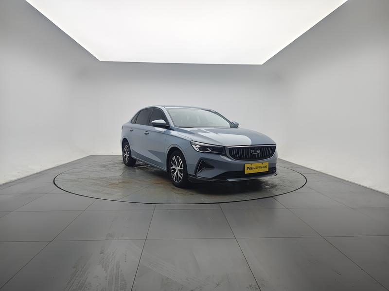 Geely Emgrand 2023