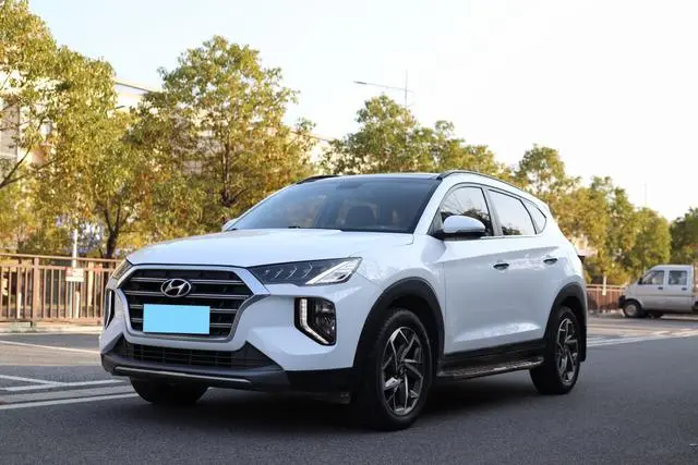 Hyundai Tucson 280TGDi dual-clutch two-wheel drive fashion version of the country VI