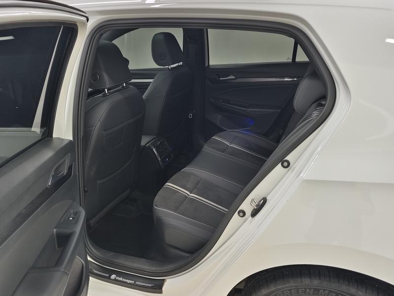 Volkswagen golf 2021