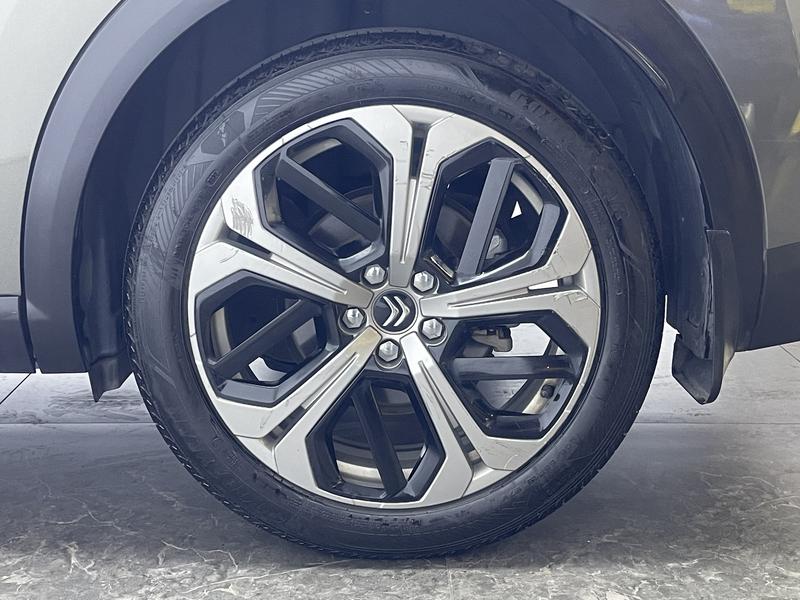 Citroen Versailles C5 X 2021