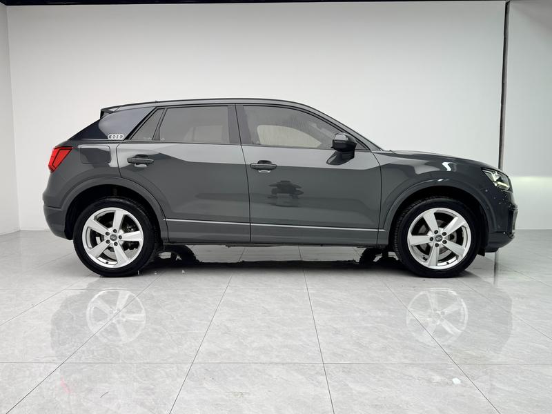 Audi Audi Q2L 2018