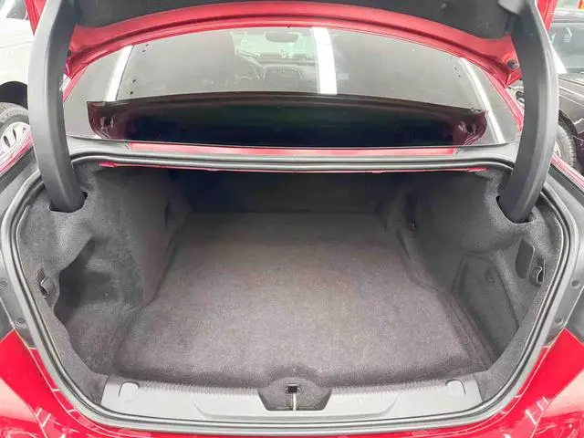 Jaguar Jaguar XEL 2.0T 200PS S Enterprising Elegant Version