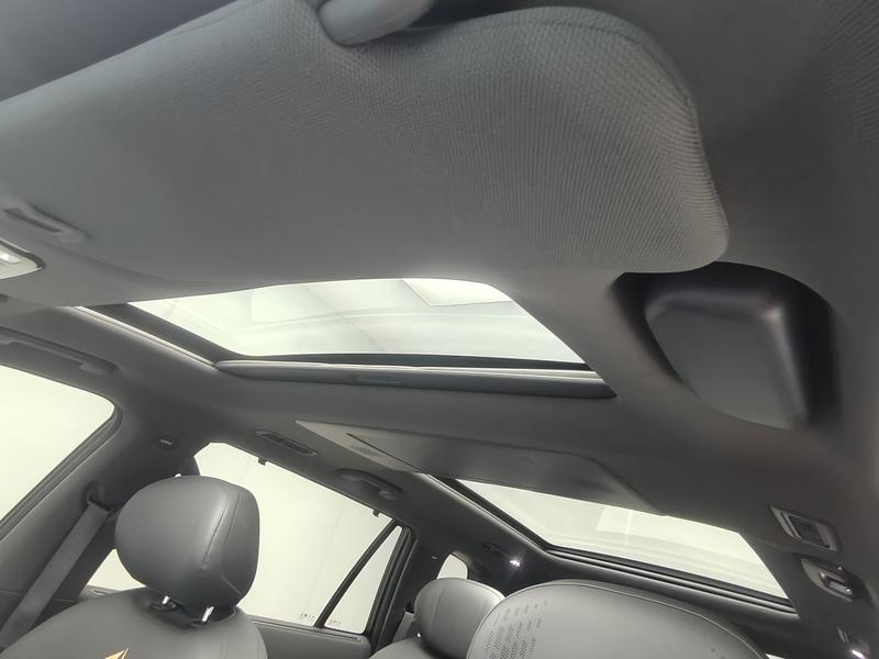 Dongfeng Yipai Eπ 008 2024