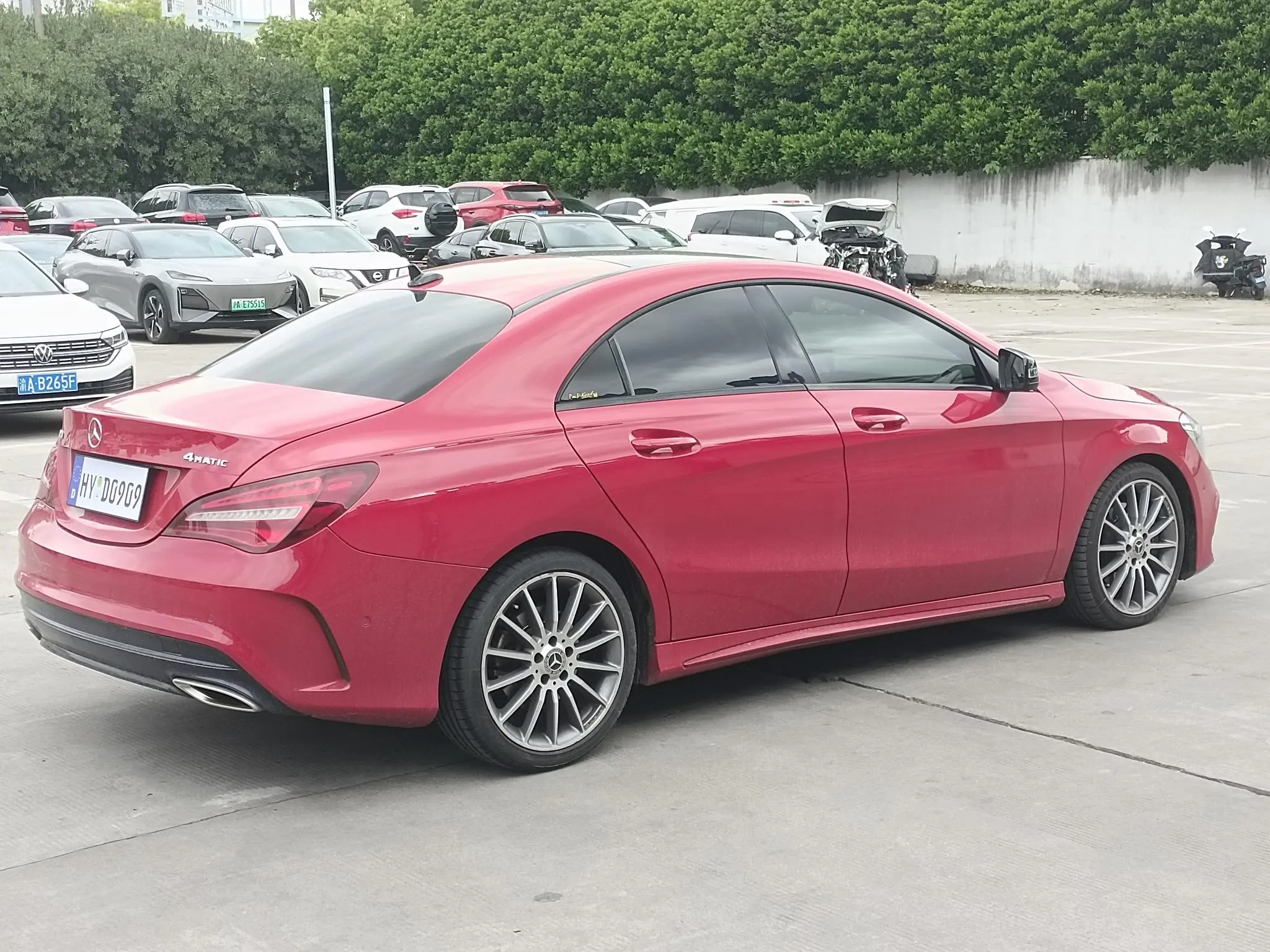 Mercedes-Benz Mercedes-Benz CLA CLA 220 4MATIC