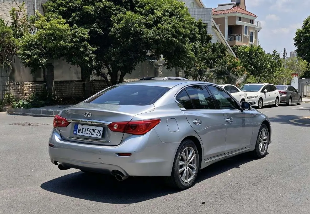 Infiniti Infiniti Q50L 2.0T Enjoy Edition