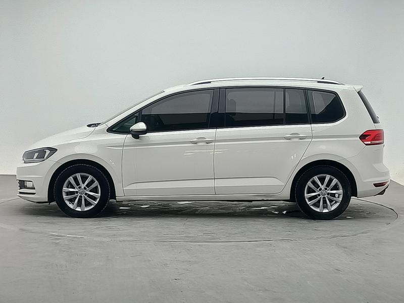 Volkswagen Touran L 2016