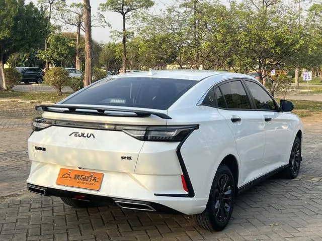 Dongfeng Fengshen Yi Hyun 1.5L automatic speed version