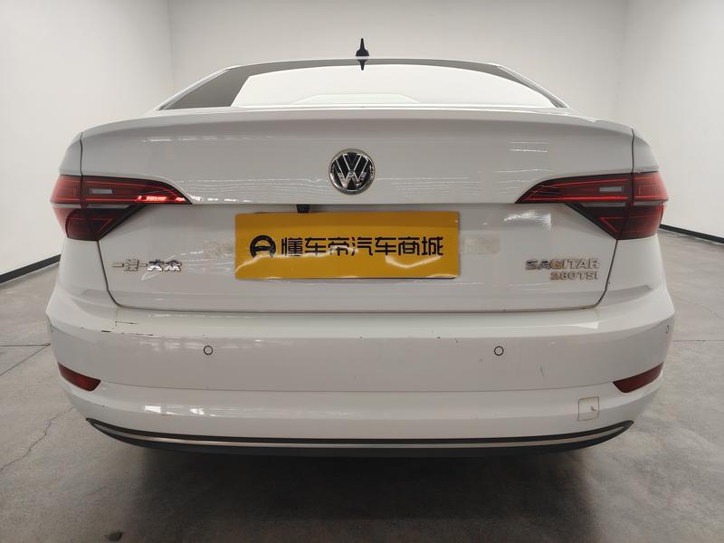 Volkswagen Sagitar 2021