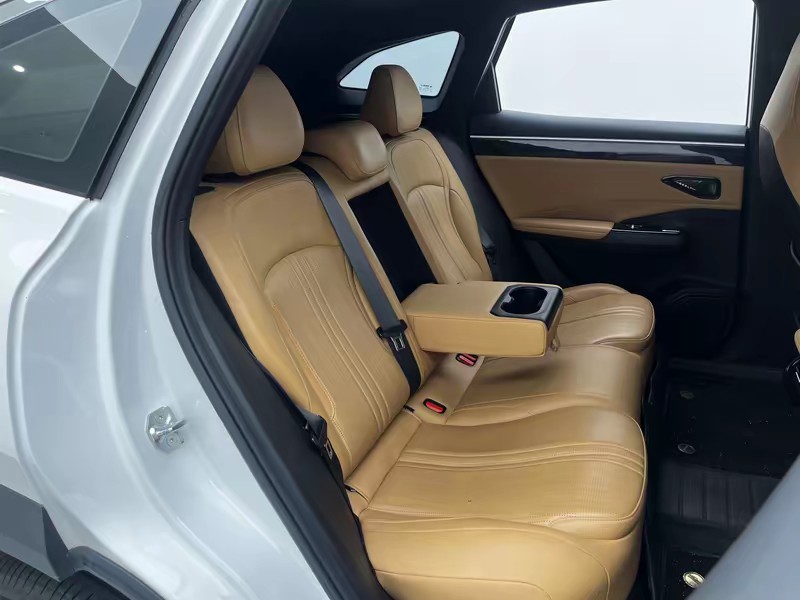 Geely Galaxy Galaxy L7 2024