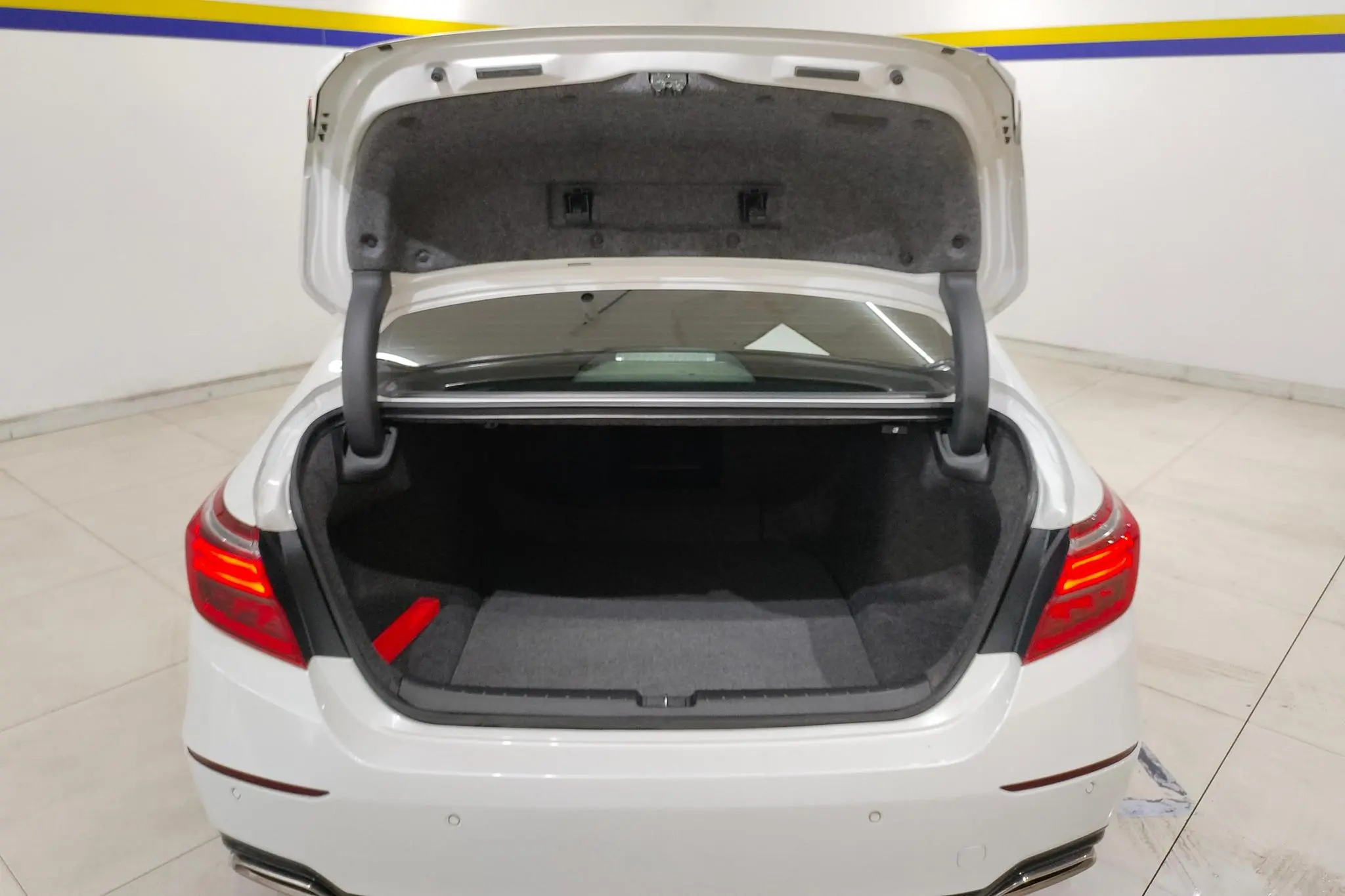 Honda Yingshipai 260TURBO Jingyue Edition