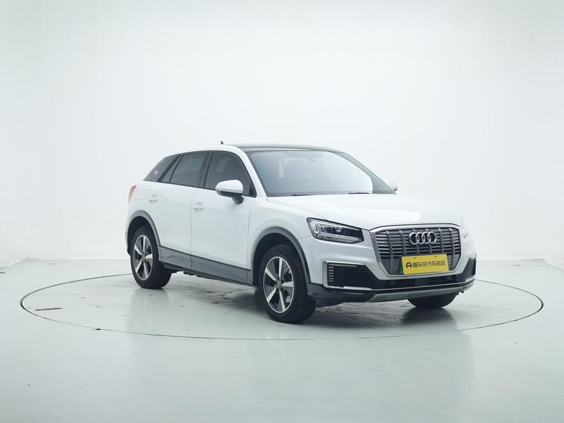 Audi Audi Q2L e-tron 2019