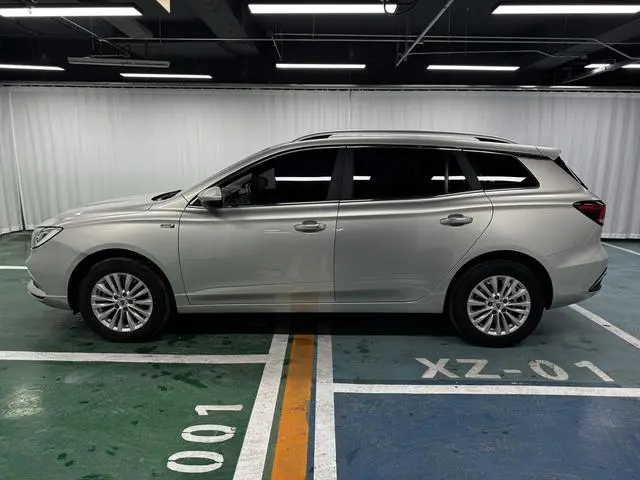 Roewe Roewe Ei5 Deluxe Edition