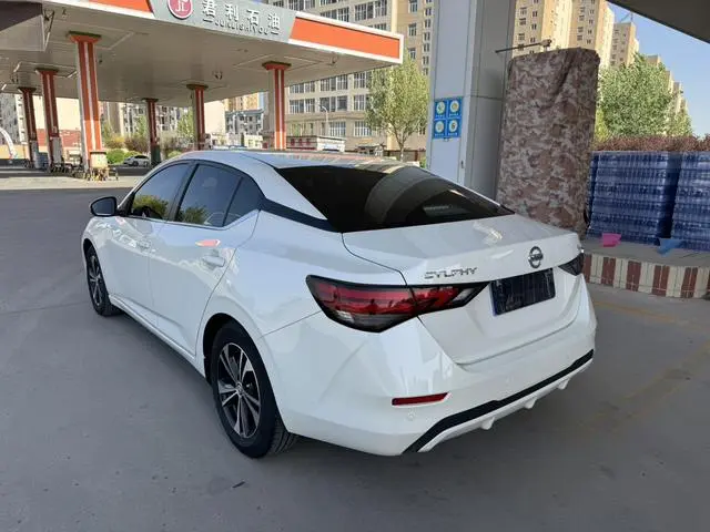 Nissan Xuan Yi 1.6L XL CVT Smart Edition