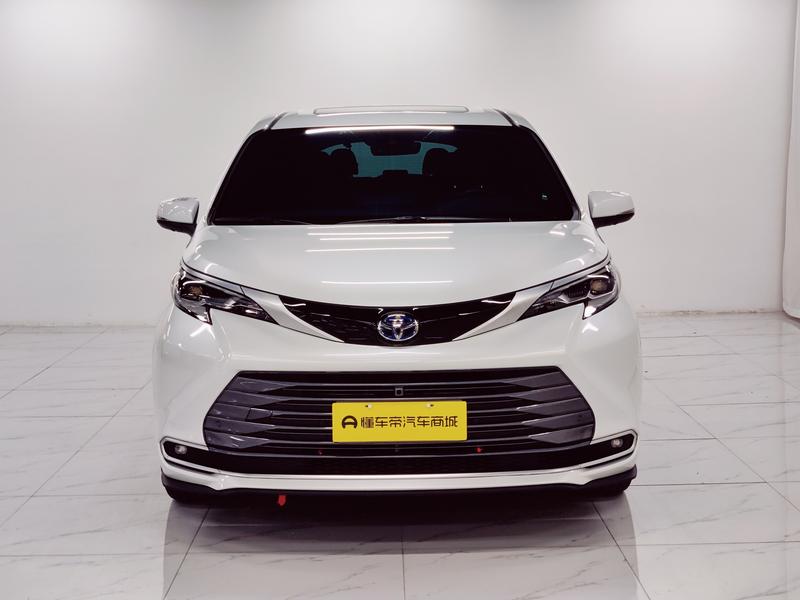 Toyota Sienna 2023