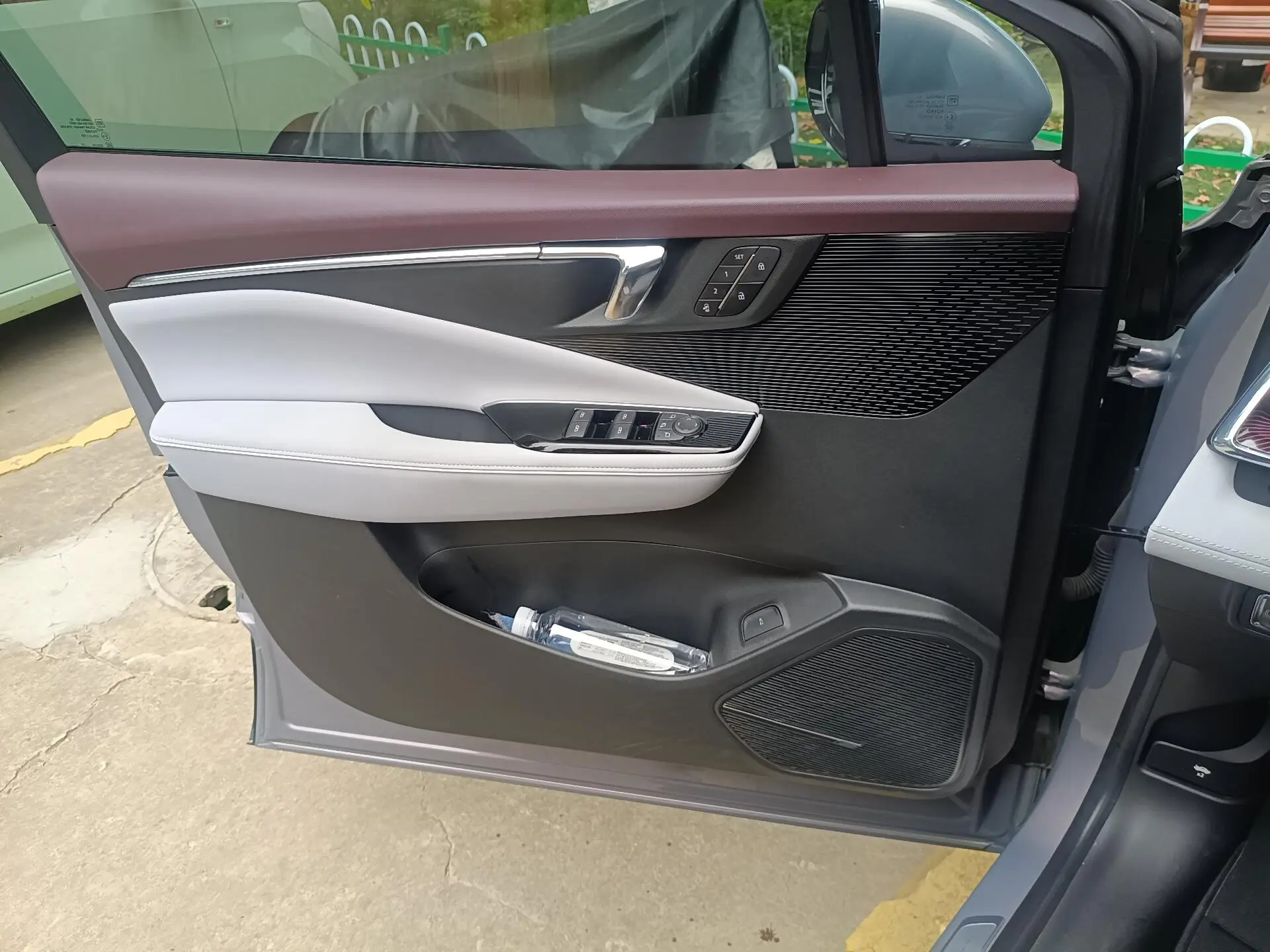 Buick Buick E4 Premium Edition