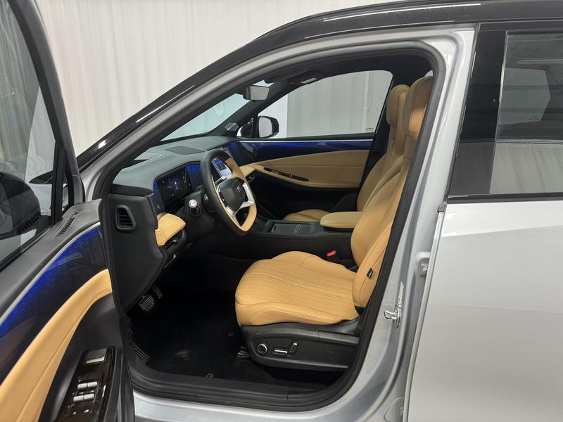 Geely Galaxy Galaxy L7 2024