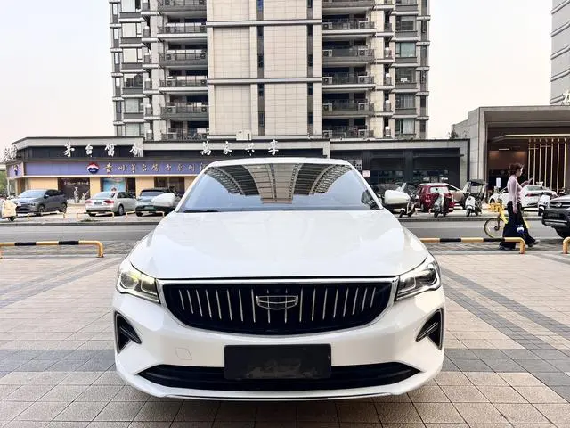 Geely Emgrand 4th generation 1.5L CVT flagship
