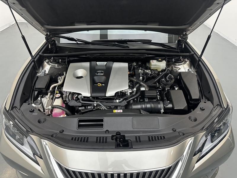 Lexus Lexus ES 2020