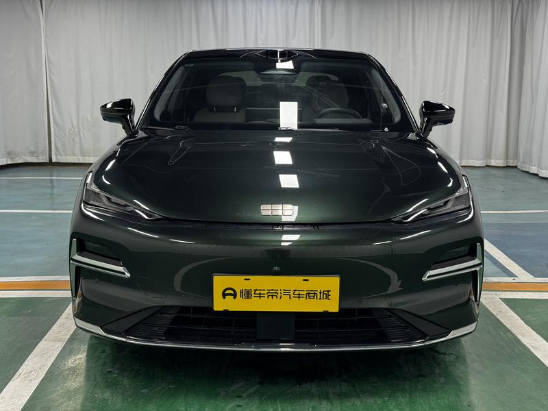 Geely Galaxy Galaxy Star Shine 8 PHEV 2025