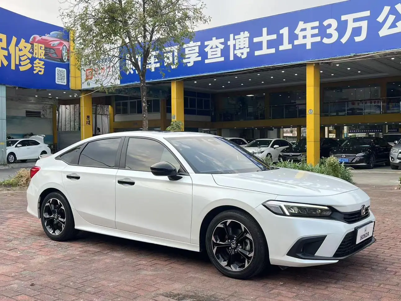 Honda Civic 240TURBO CVT combustion version