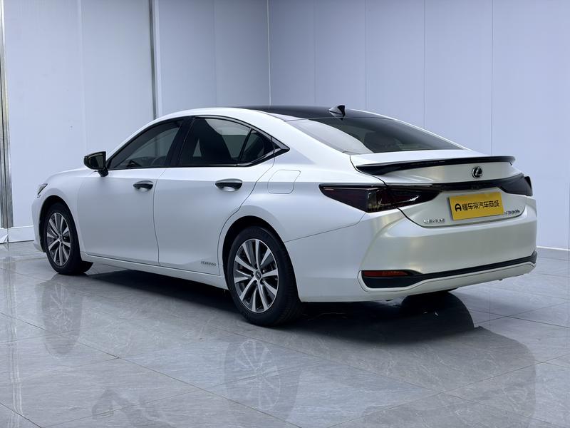 Lexus Lexus ES 2018