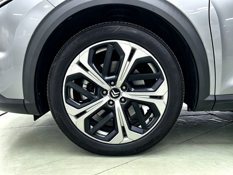 Citroen Versailles C5 X 2022