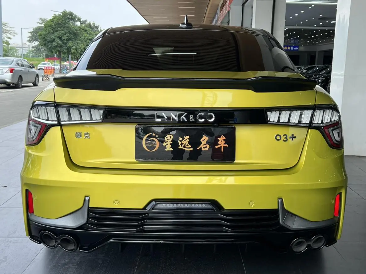 LYNK & CO Lynk 03 03+2.0 TD Automatic Yufeng Version