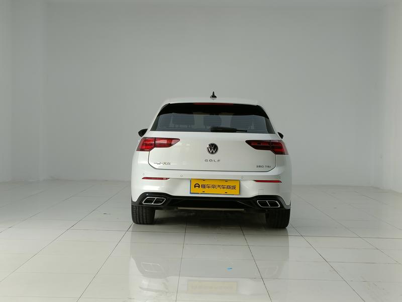 Volkswagen golf 2023